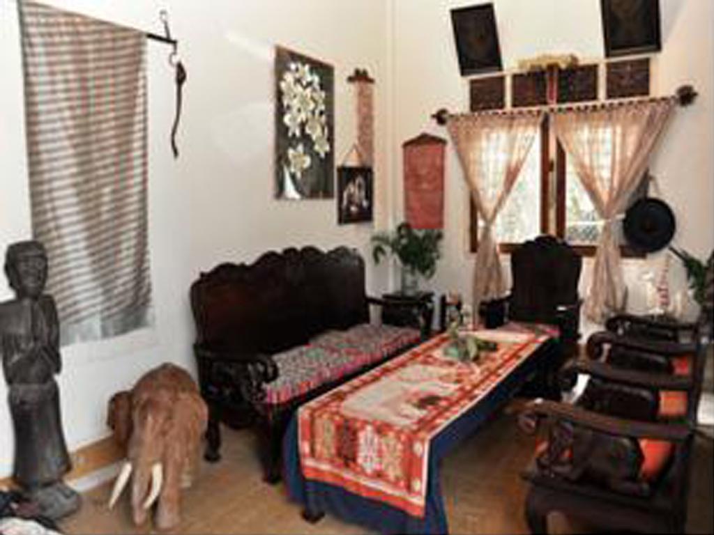 Vanvisa Guesthouse Luang Prabang Exterior foto
